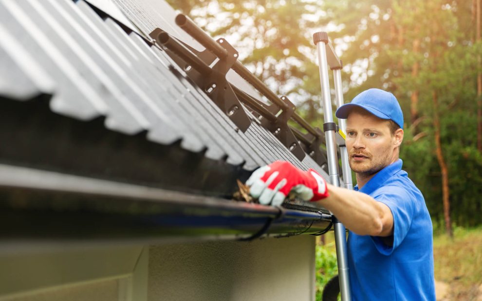 The Benefits of Outsourcing Your Property’s Gutter Cleaning