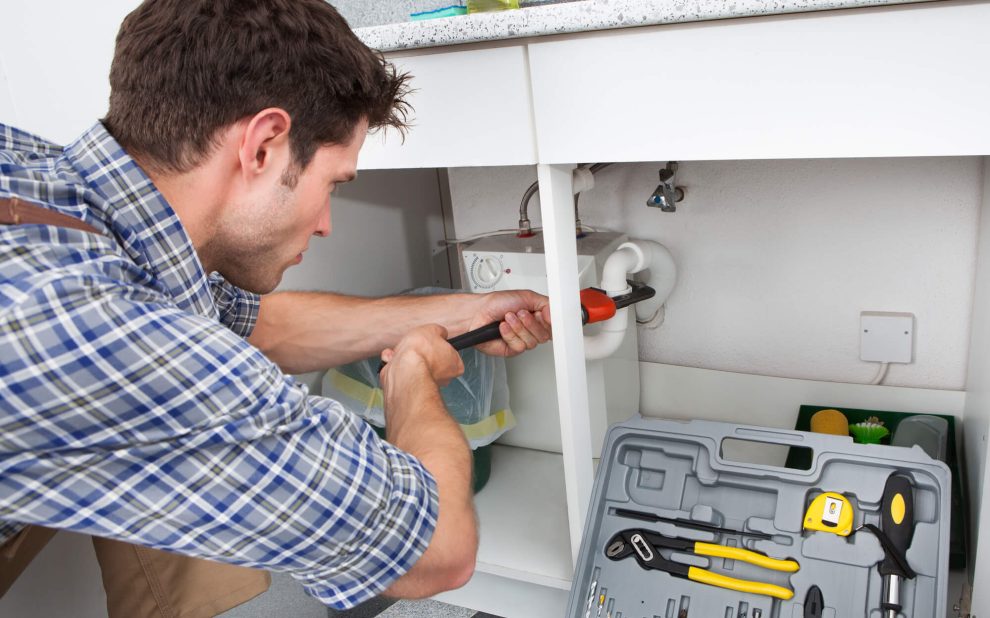 Why Property Maintenance Franchises Are a Smart Investment