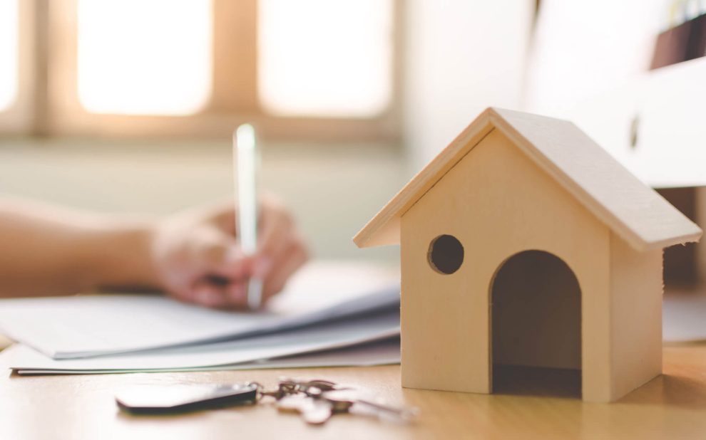 Keeping It Clean: Top Interior and Exterior Cleaning Services for Your Home